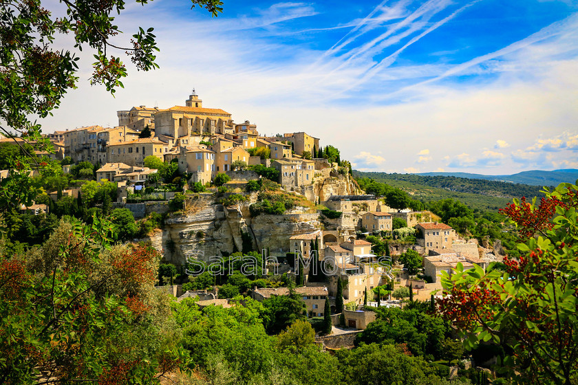 Gordes 
 View of attractive village of Gordes on the hillside in the afternoon sun, Provence 
 Keywords: View, attractive, village, Gordes, hillside, afternoon, sun, Provence, France